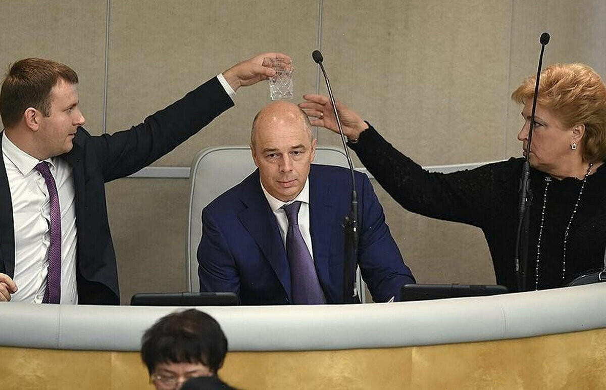 В Госдуме жёсткая дискуссия по индексации пенсий работающим пенсионерам