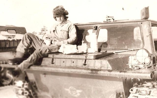 Из жизни геолога. Как на буровой меня потчевали зайчатиной, а может и поситханом, точно не знаю