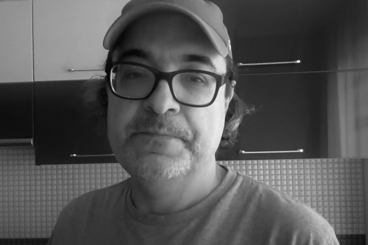 Алексей Навальный и Гонсало Лира. Найди отличия