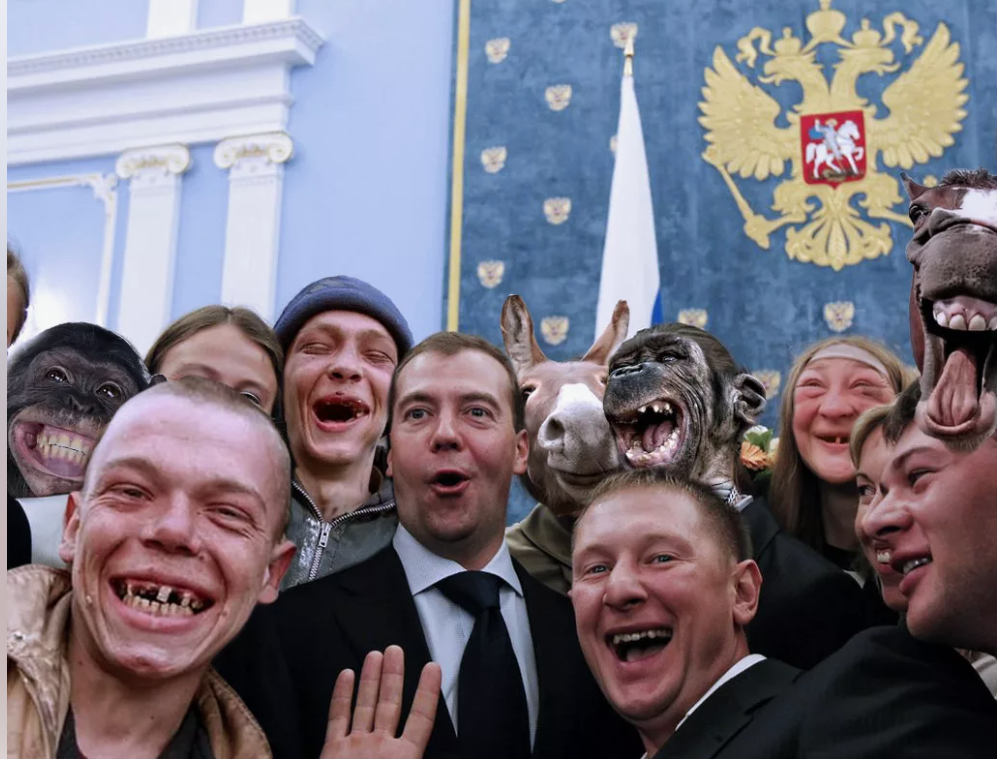 Ну вот наконец то ВЦИОМ нашёл себе применение "" ВЦИОМ: россияне стали глупее ."" Вот бы ещё сравнил кандидатов в президенты у кого лапша для ушей д