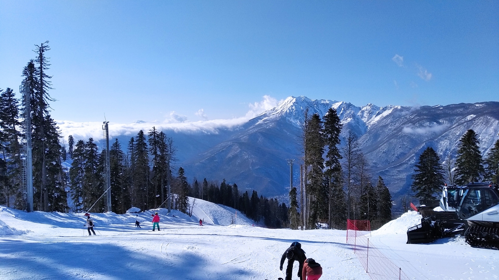 Поехали в зимний Сочи! Красная Поляна - это экстрим, релакс и море удовольствий. Мои фото и видео