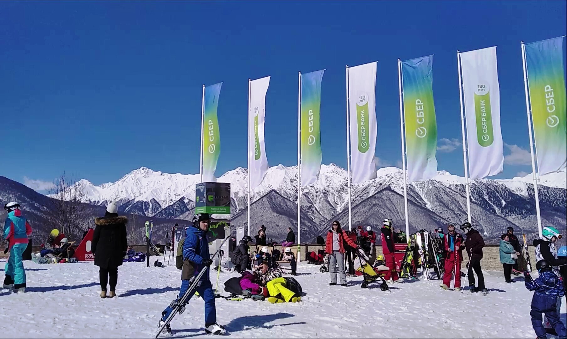 Поехали в зимний Сочи! Красная Поляна - это экстрим, релакс и море удовольствий. Мои фото и видео