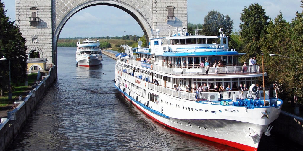 Россия глазами путешественника