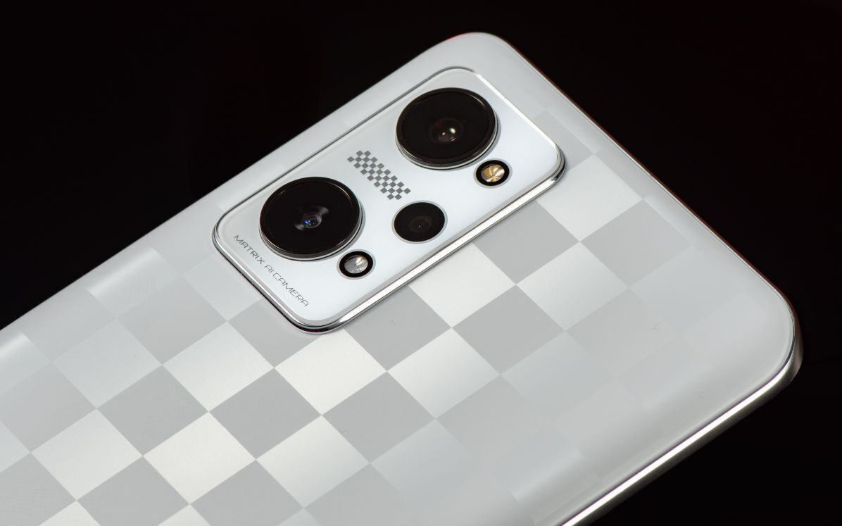 Обзор Realme GT NEO 3T: прапорщик в ваших руках.