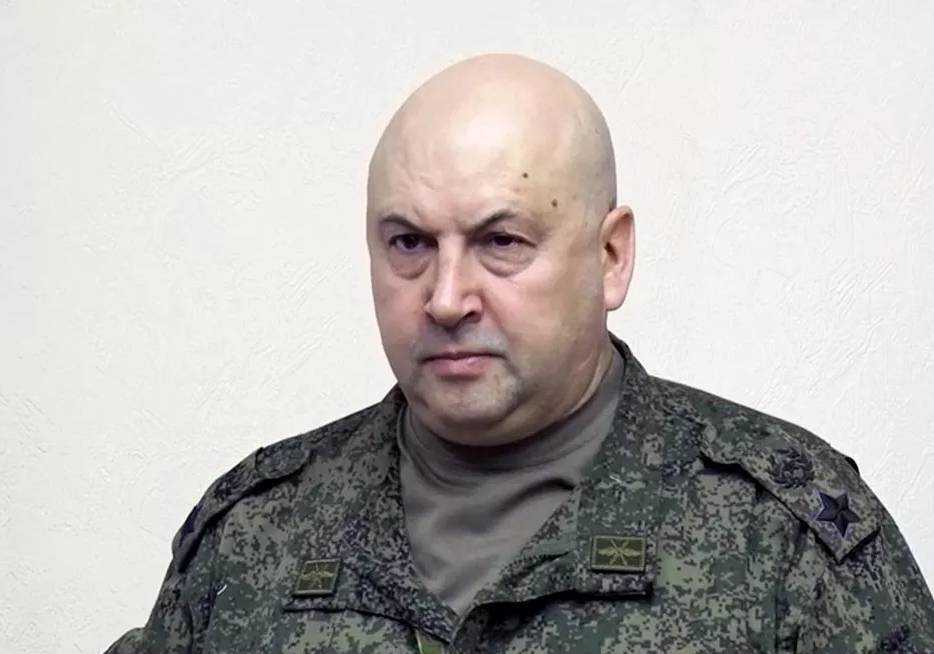 Какой наилучший вариант для России закончить войну на Украине?