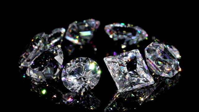 Бриллианты выращенне в лаборатории