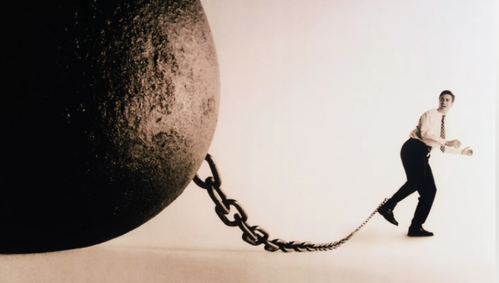 Что опасней для человека - зависть или зависимость?