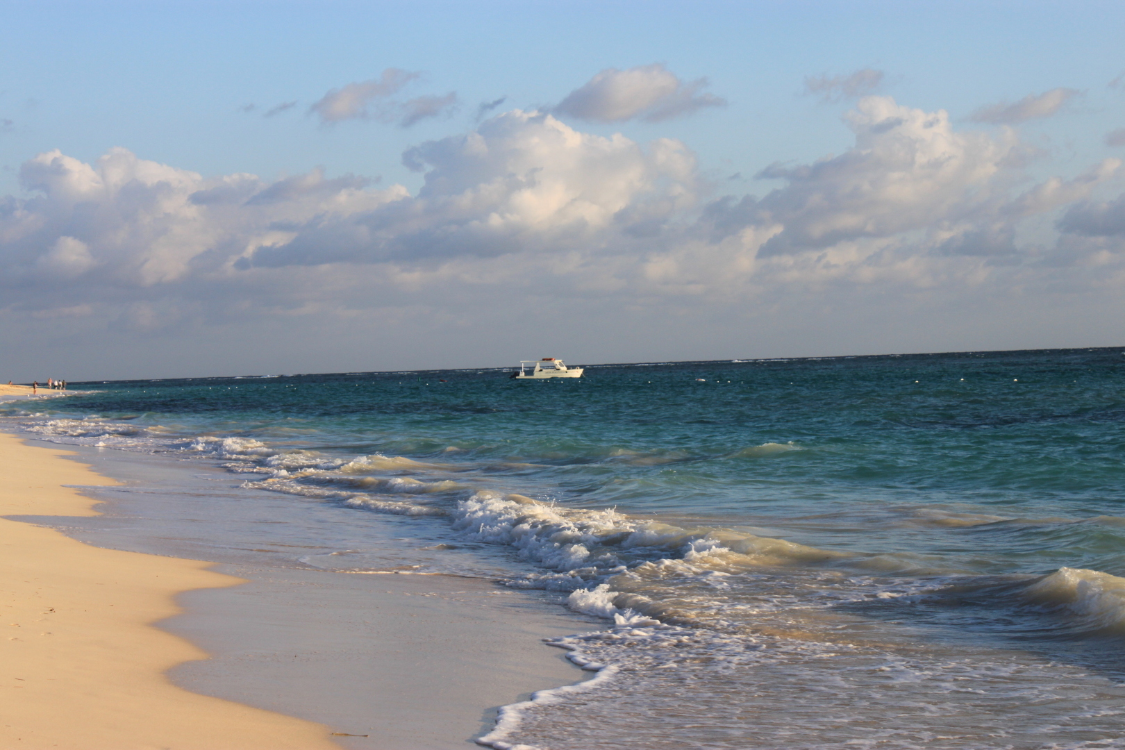 Мое путешествие в Доминиканский рай: перелет на кукурузнике, шикарный водопад, катание на лошадях, местный колорит. Фотообзор. Часть 2