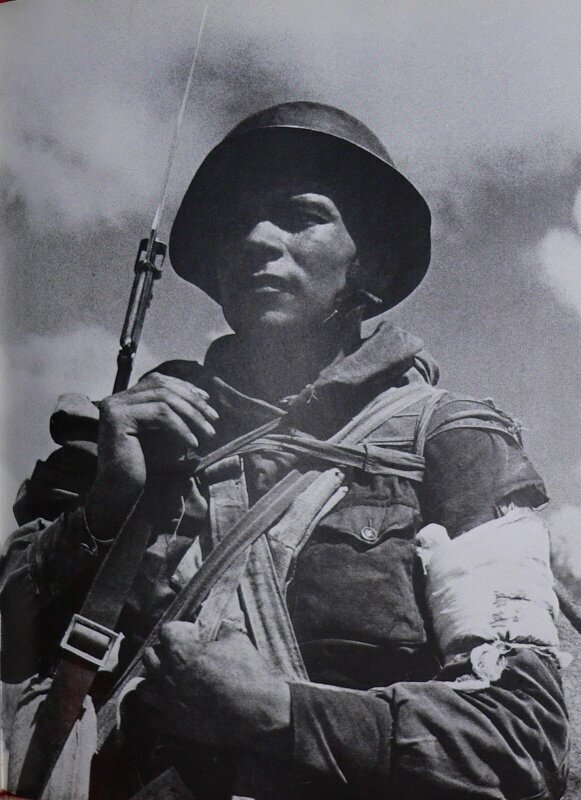 «Хирурги сутками не отходили от операционных столов...»