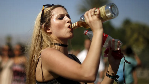 Пиво перед спиртным или спиртное перед пивом? Ученые наконец развеяли миф