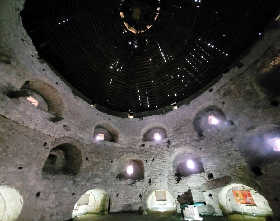 ✅🏰 Мы в одном из древнейших русских городов - Пскове! Экскурсия один день, а впечатления на всю жизнь! Какие места мы успели посетить - фото 💯👍