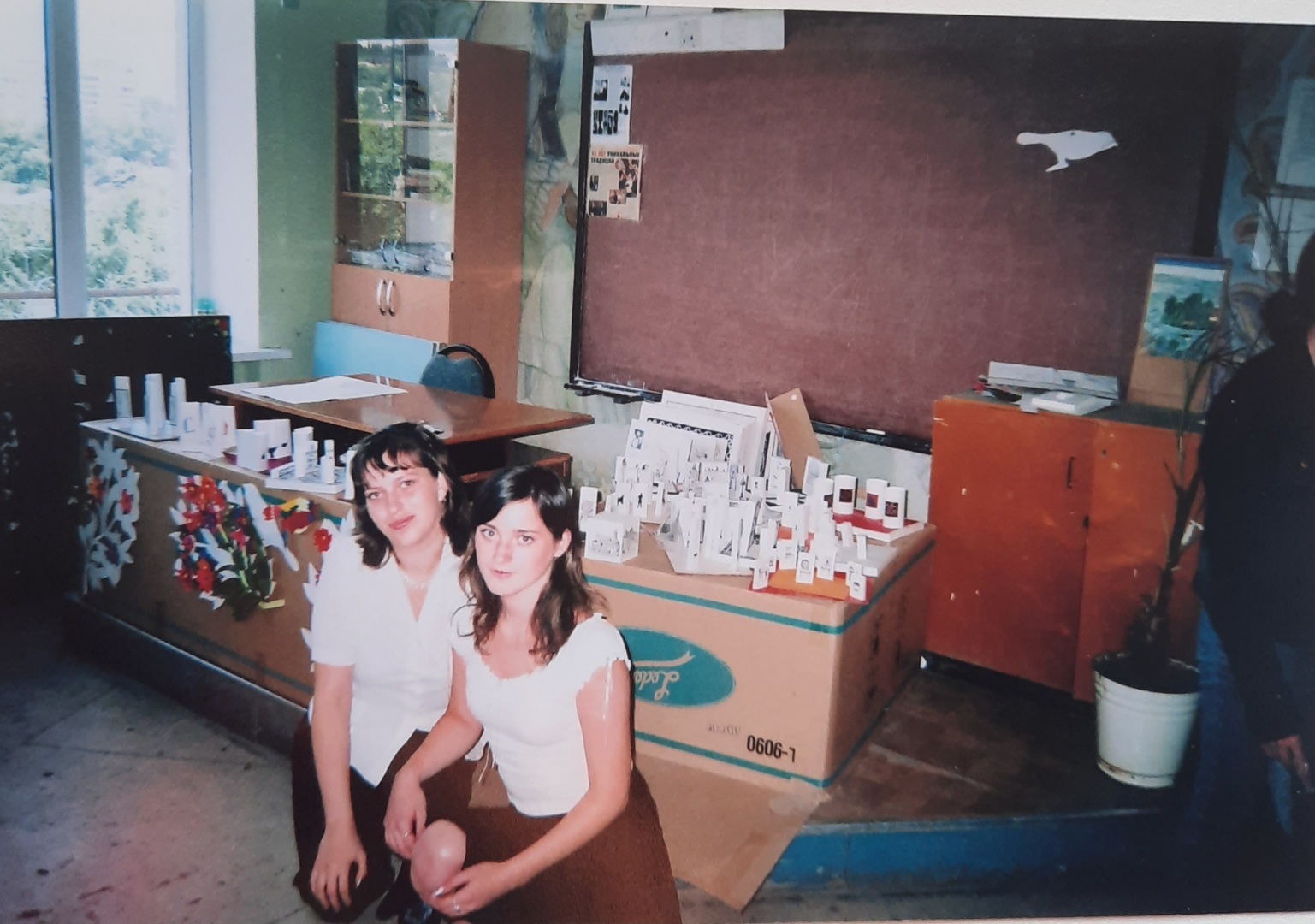 Имею высшее и среднее специальное образование. И не работала ни по одной специальности ни дня. Моя история и мои фото студенческих лет