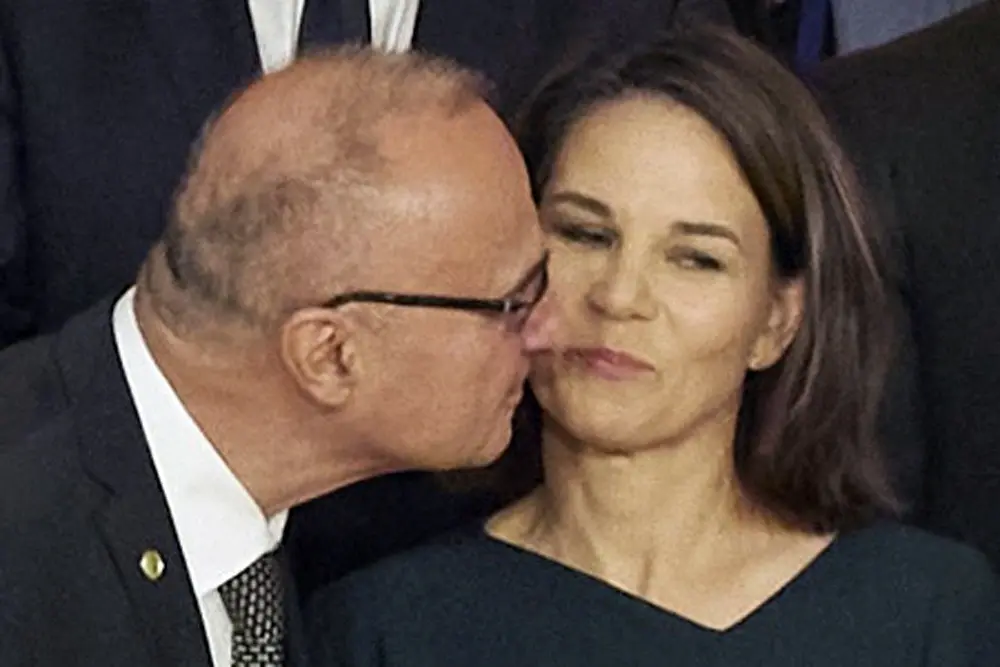 Хорваты ненавидят сербов больше, чем бандеровцы россиян? Сидит ли Вучич на двух стульях, прислуживая Москве, как они утверждают?🪑🪑 Много фото.