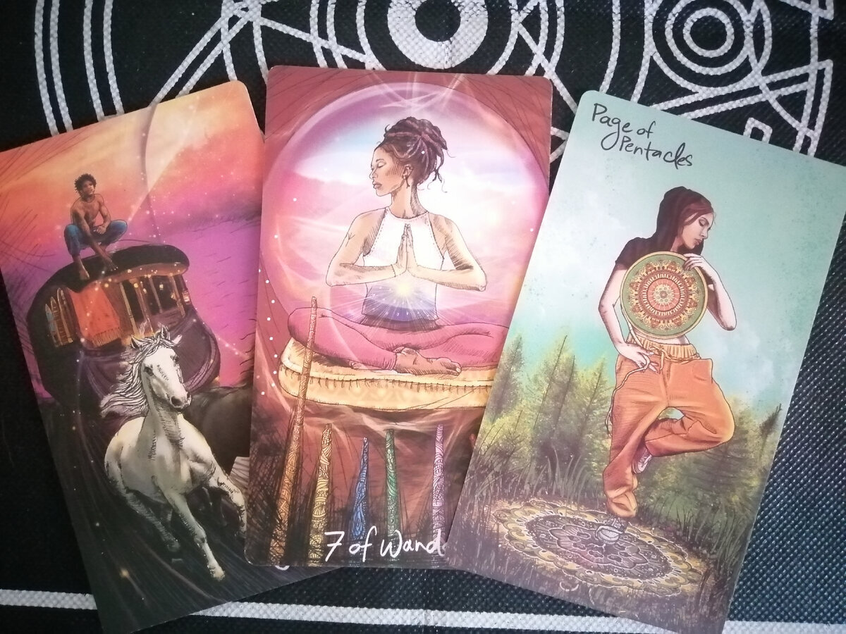 Какие мысли о вас не дают покоя загаданному человеку?