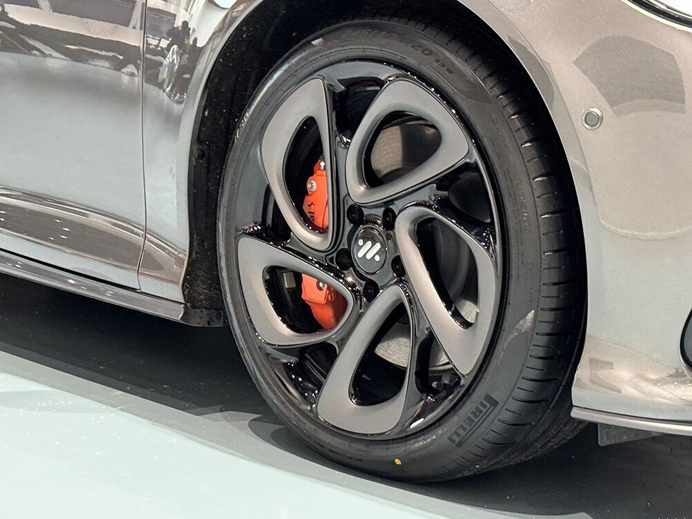 Прорыв китайского автопрома. IM L6 выйдет в мае, твердотельная батарея обеспечит запас хода 1000 км