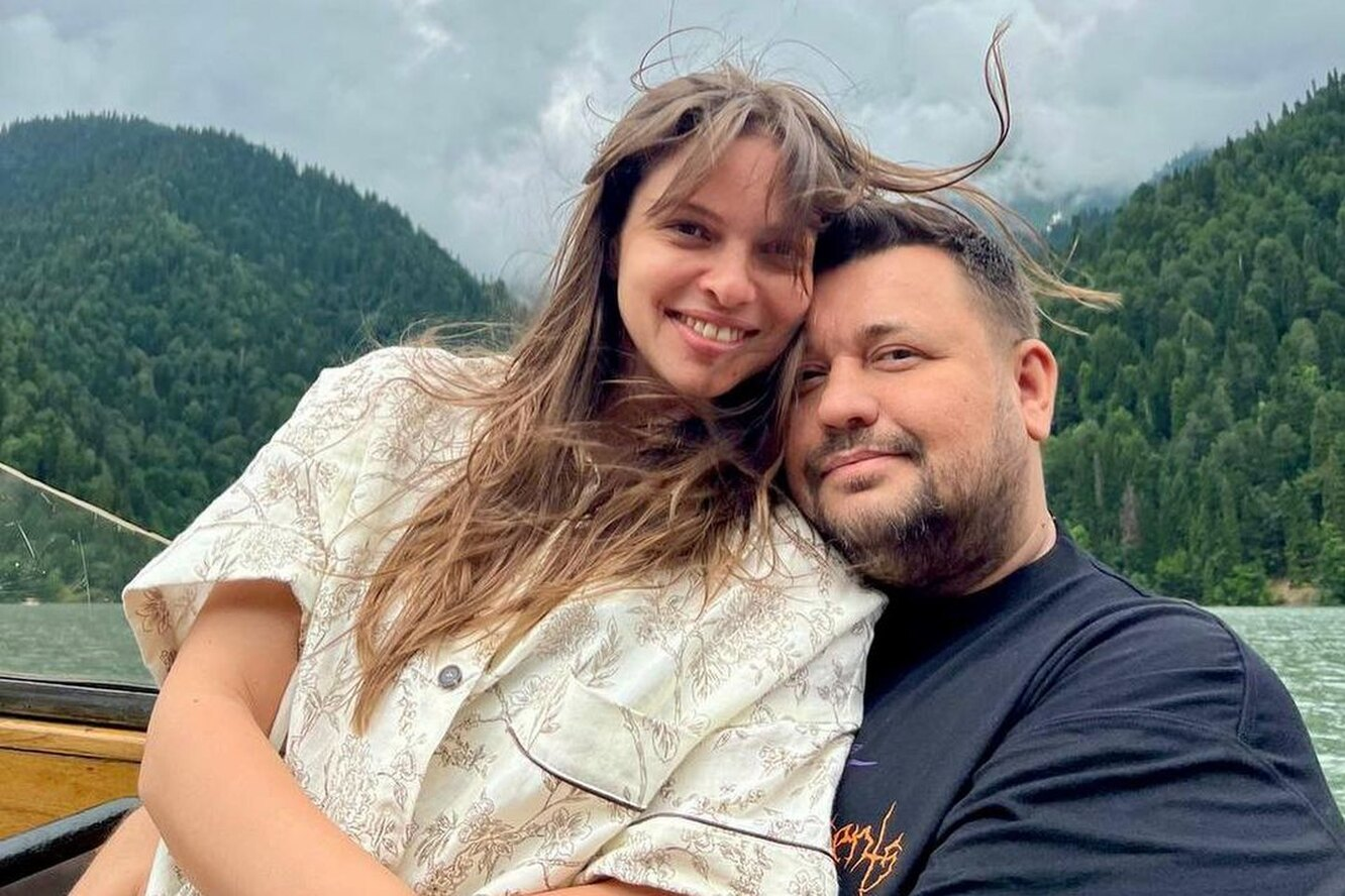 Клянусь любить его навек: посмотрите, как изменились 8 звёздных пар за долгие годы семейной жизни