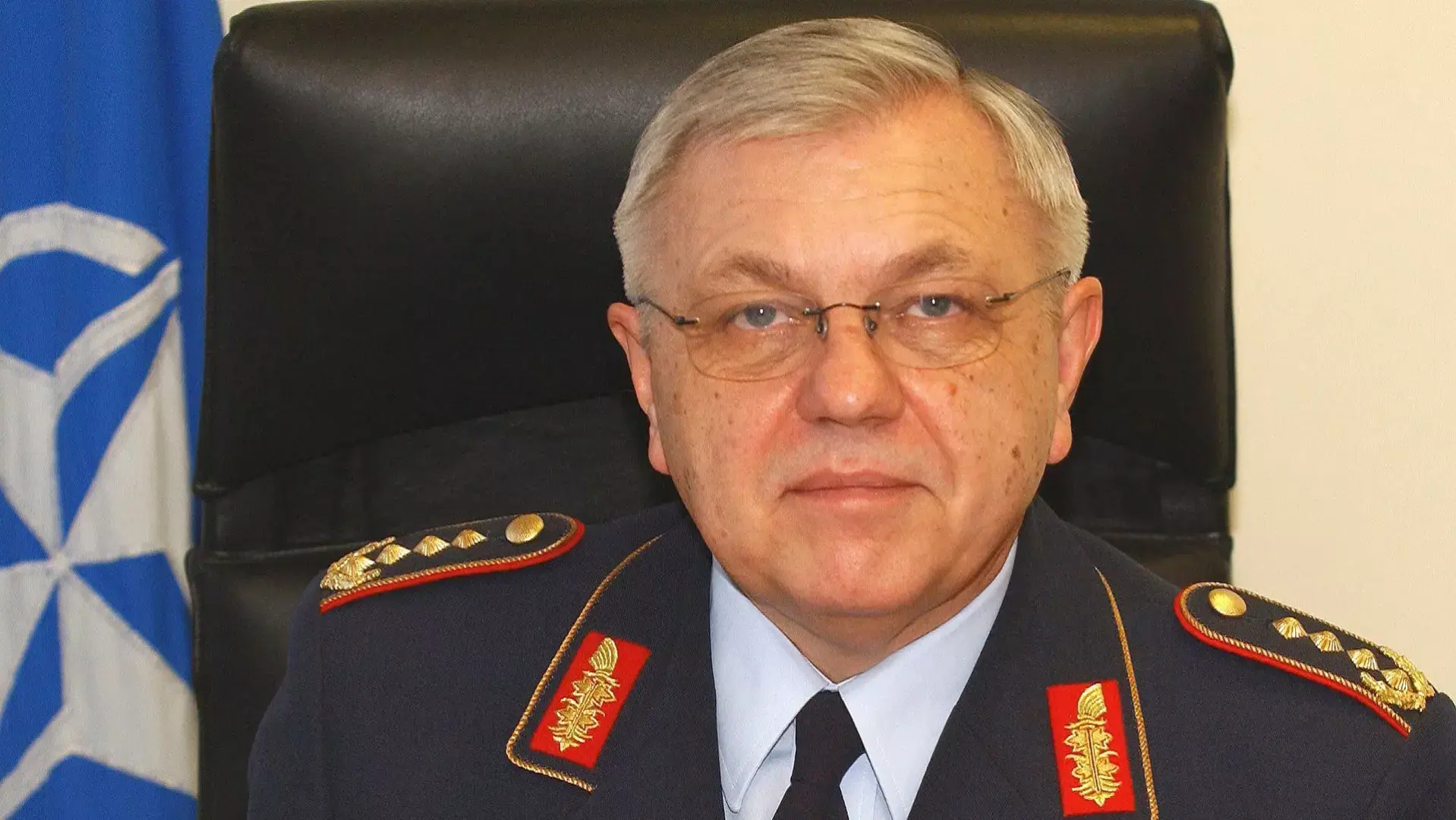 "Атакуют сразу": немецкий генерал восхитился ходом России на Украине