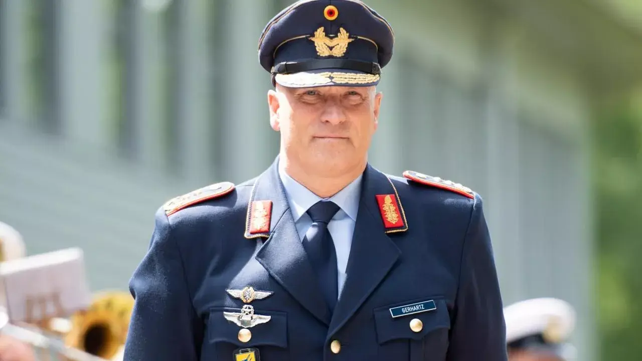 Шольц пообещал расследовать данные о планах атаки на Крымский мост