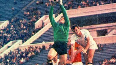 1974-й год, список 33-лучших игроков сезона (первые номера).