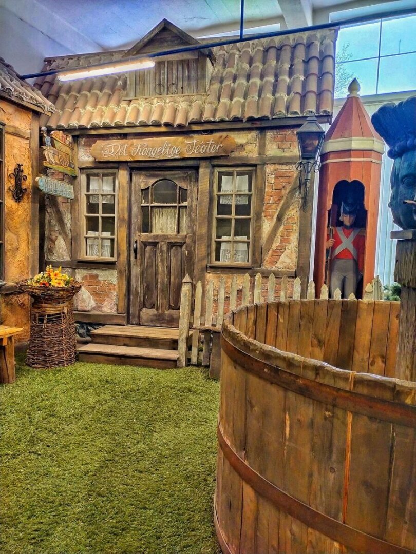 ✅🎦 Мы на киностудии "Мосфильм". Заглянем за кулисы одной из крупнейших киностудий в Европе и прогуляемся среди декораций (фото)