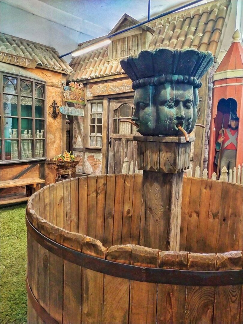 ✅🎦 Мы на киностудии "Мосфильм". Заглянем за кулисы одной из крупнейших киностудий в Европе и прогуляемся среди декораций (фото)