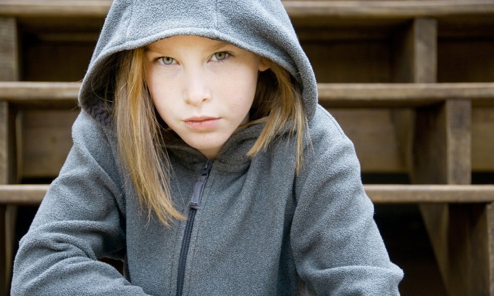 Как пацанка Дашка "Пулеметчица" всегда тусовалась с парнями и однажды опозорила обидчика у всех на глазах