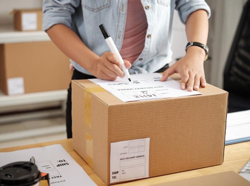 «Посылка-призрак»: хроники несостоявшейся доставки