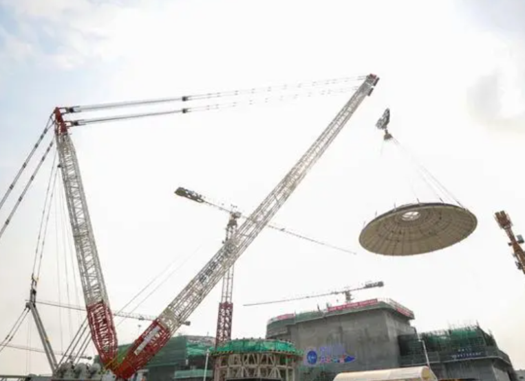 Китай завершил строительство первого в мире наземного модульного ядерного реактора