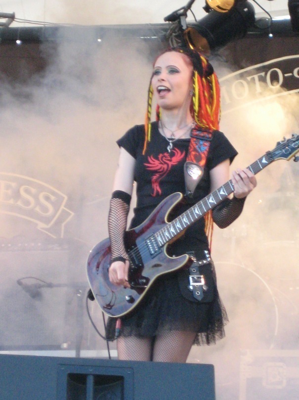 Мои впечатления от фестиваля "Железный конь" - это было незабываемо. Фото и атмосфера фестиваля. Любовь и рок-музыка.