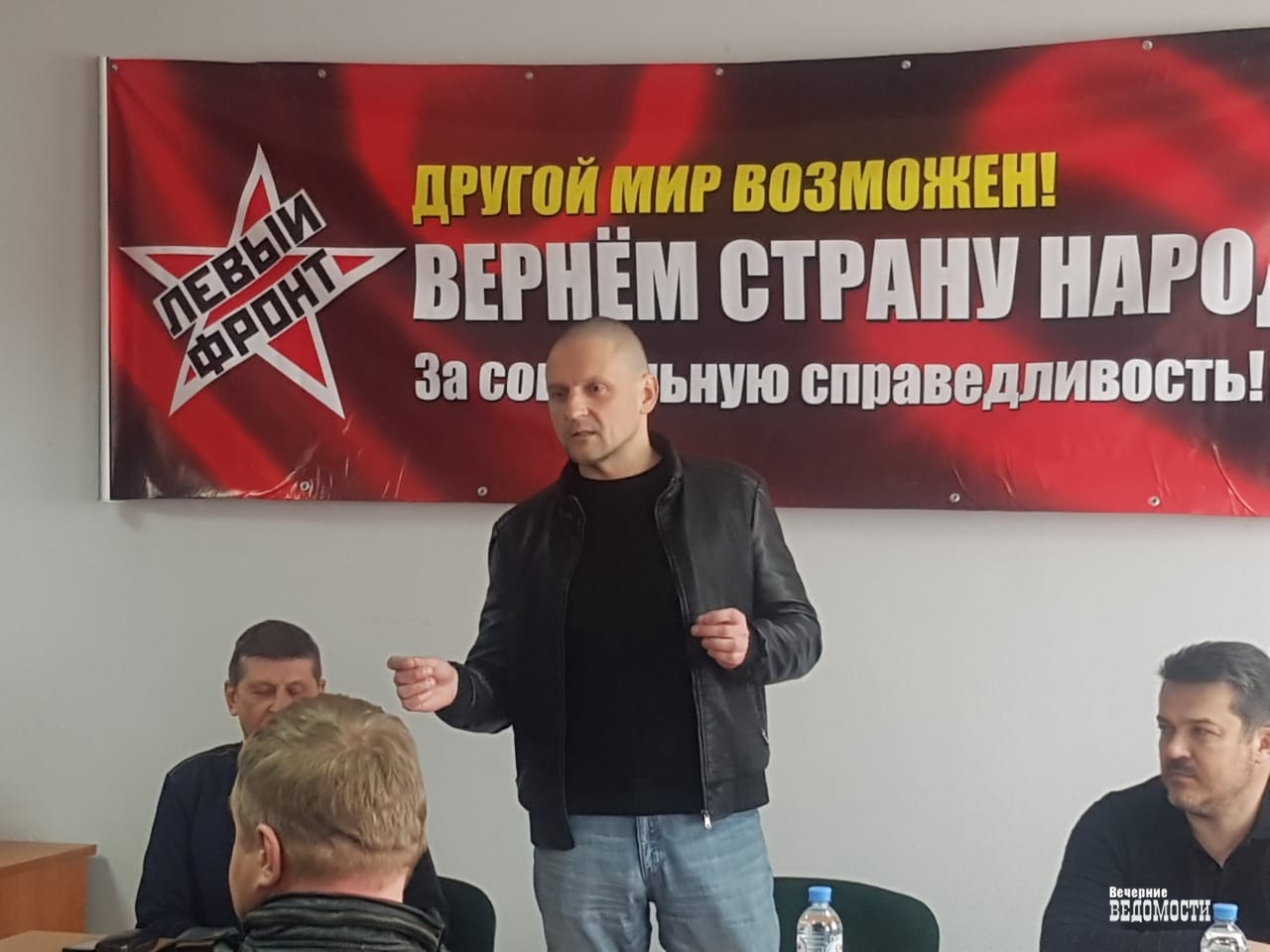 "Кто правит - тот и музыку заказывает".