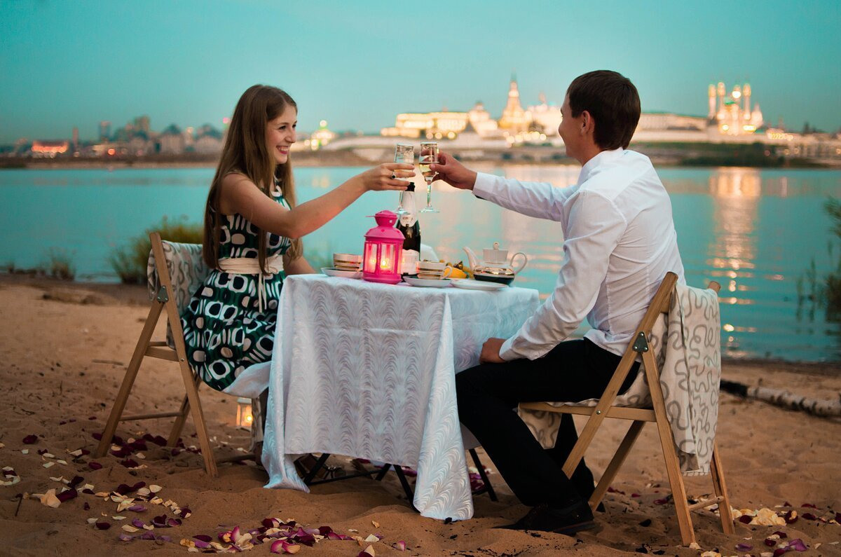 Куда необычно и ярко сводить девушку на первое свидание? 6 подробных примеров