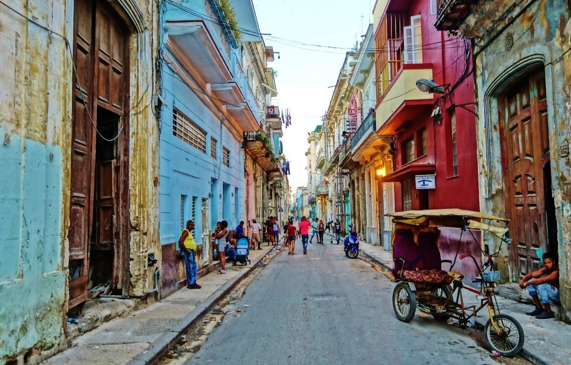 Танцы с богами и богинями.