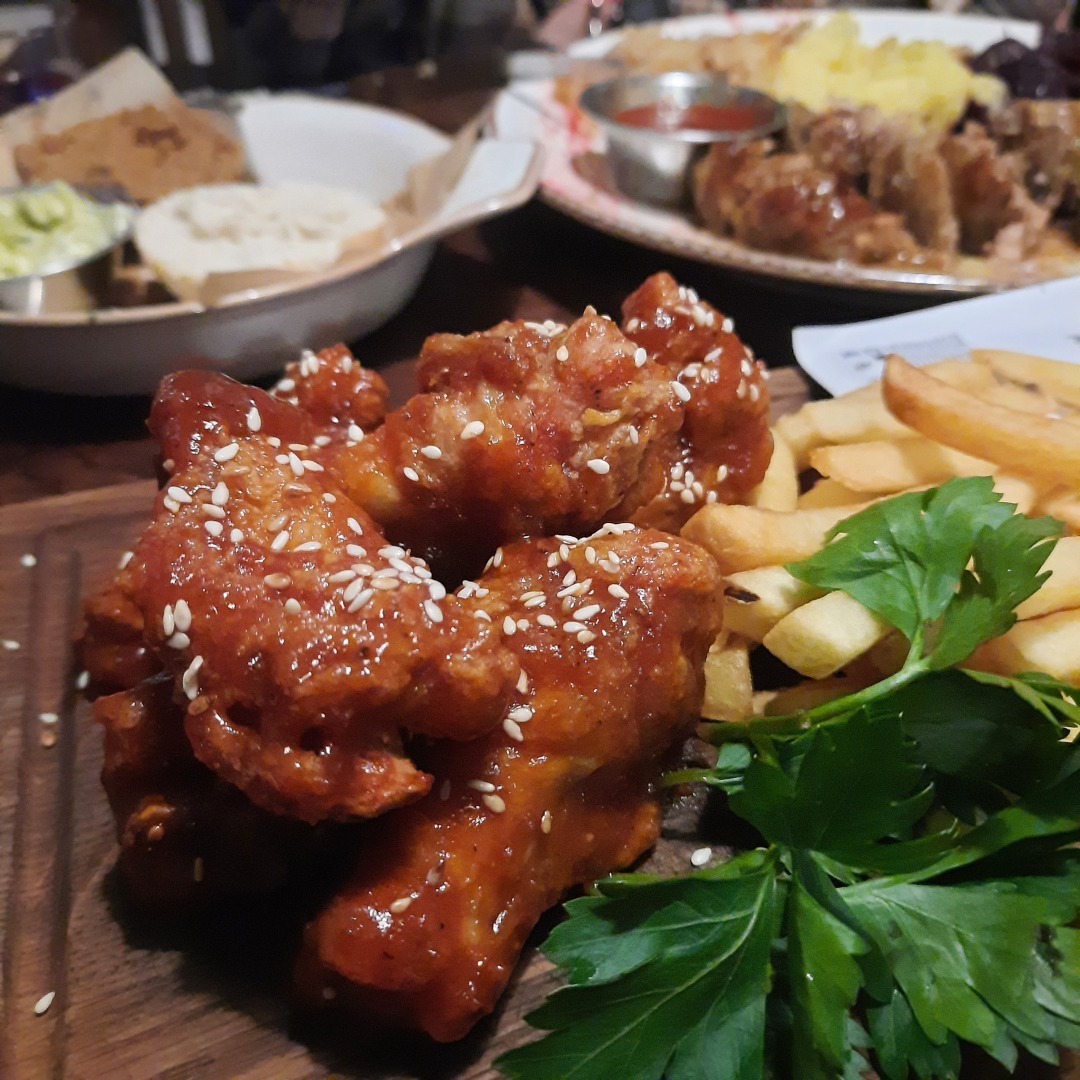 Первая игра марта. Квиз Плиз Новички. Классика в Лофте (Саратов)