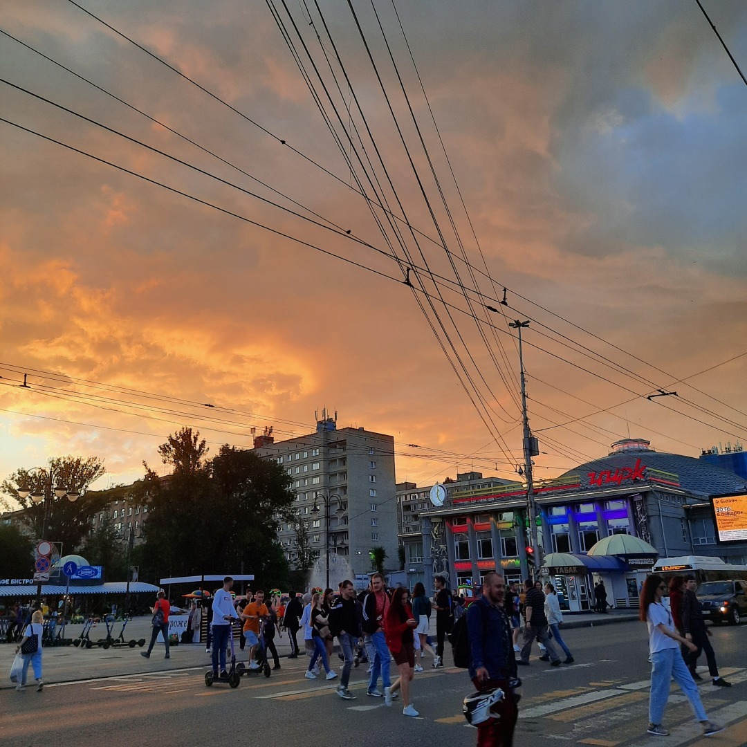 Признание в любви моему родному городу. Люблю Саратов, несмотря на все его недостатки.