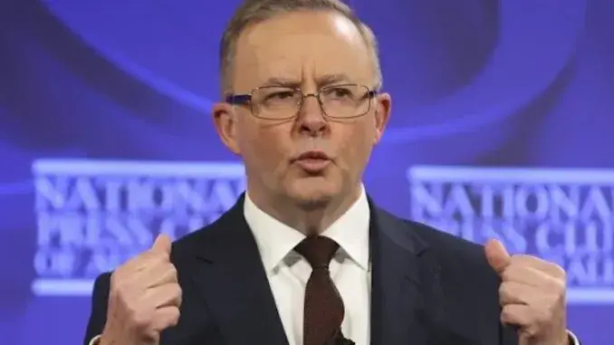 Австралия подписывает договор ВЭФ о закрытии ВСЕХ крупных банков и переходе к полностью безналичному обществу