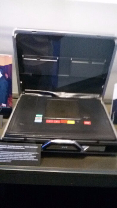 Моя экскурсия по Ельцин-центру: последний оплот свободы и демократии или рассадник либерализма? Краткий обзор музея.