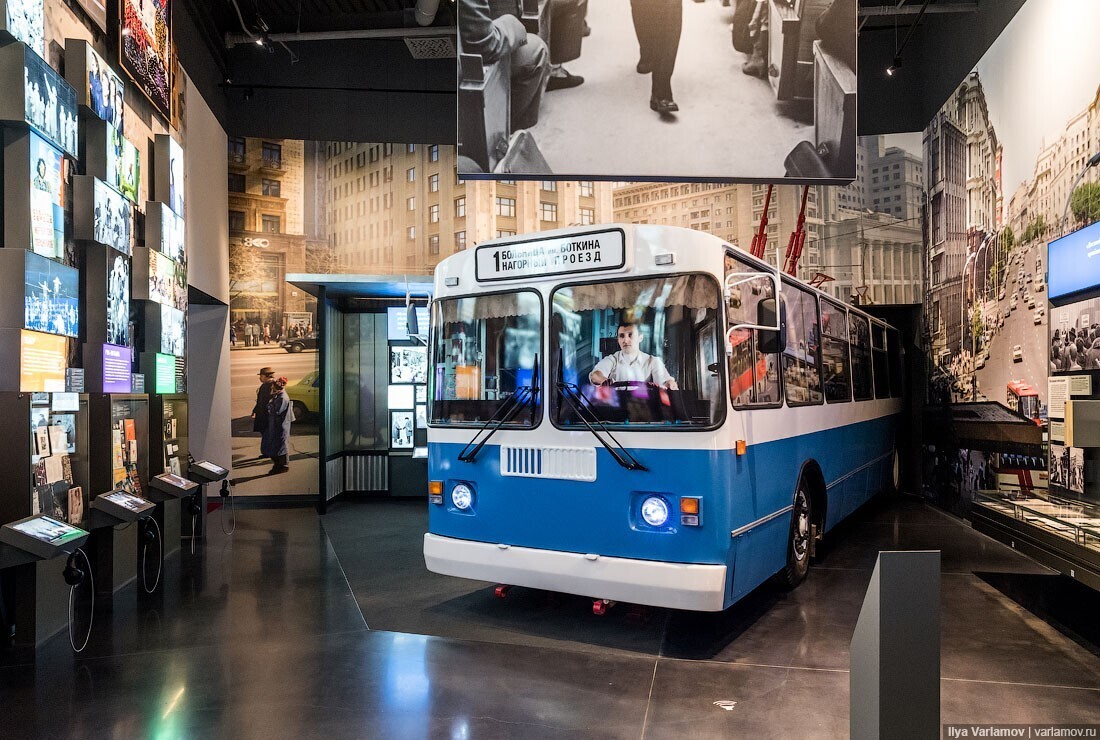 Моя экскурсия по Ельцин-центру: последний оплот свободы и демократии или рассадник либерализма? Краткий обзор музея.