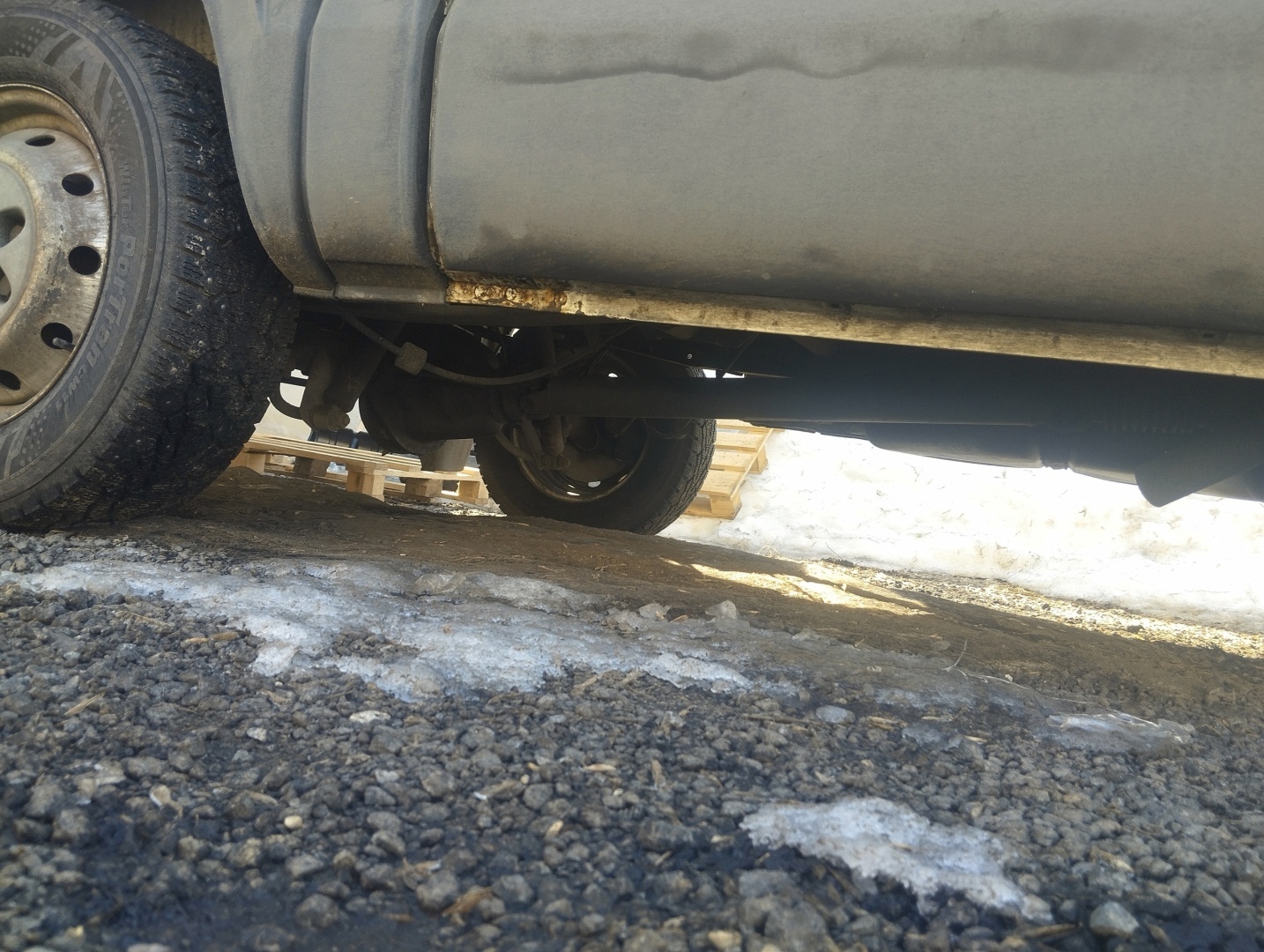 Мой самый первый заработок в Москве: как антикорил авто, насколько хватило терпения и каков финал