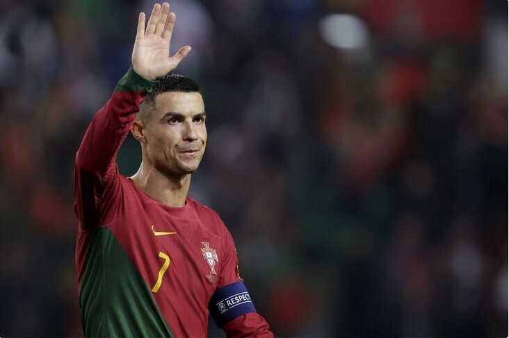 Роналду отказался играть за Швецию но потом в итоге согласился и вошел в их команду