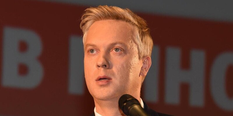 Актер и телеведущий Сергей Светлаков проявил мужество и выжил в теракте.