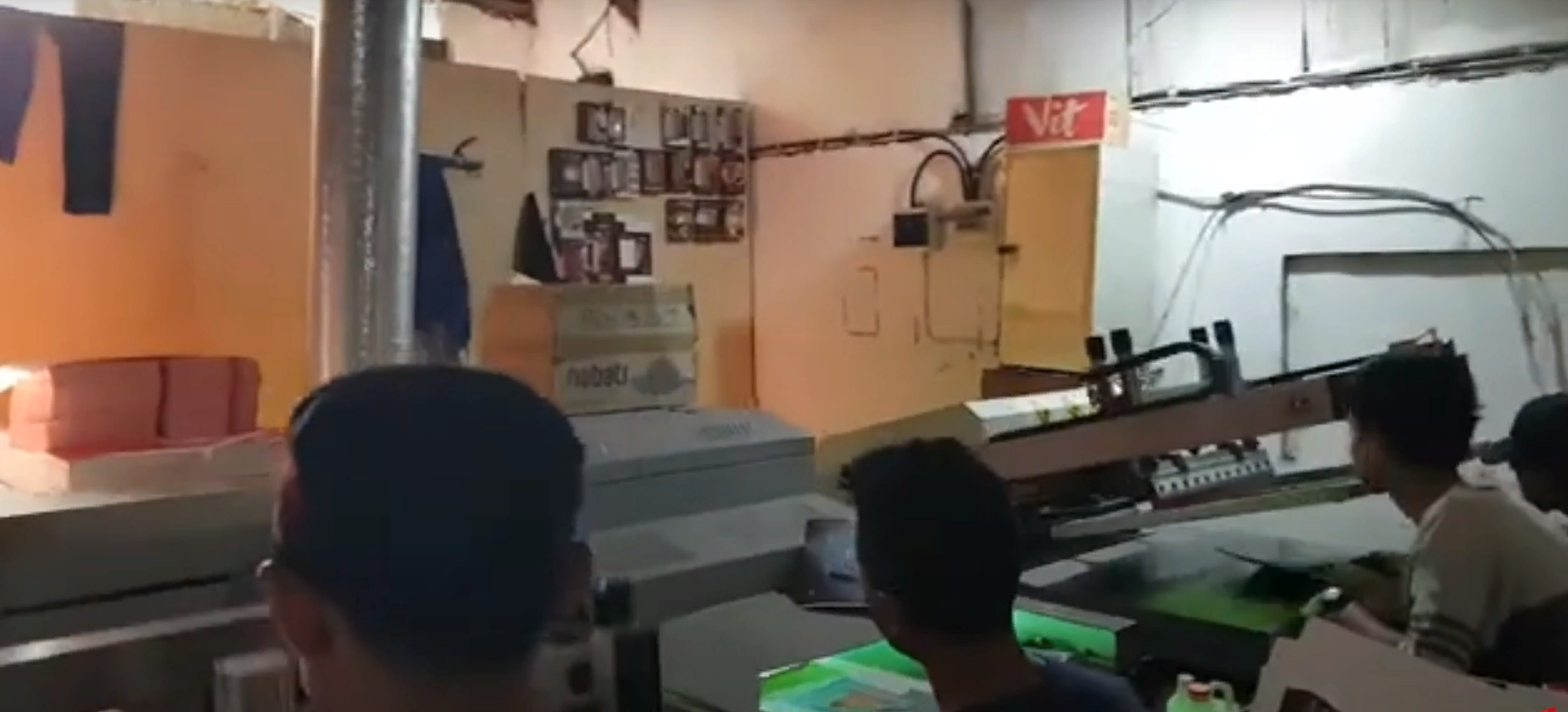 Моя очередная колоритная работа в Москве: как я трудился печатником шелкографии в печатной компании