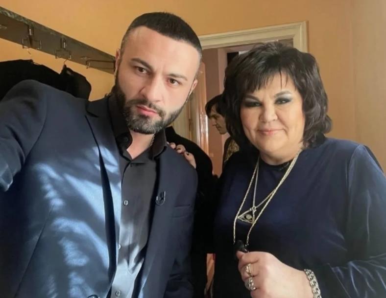 Лера умеет рожать собак и если Гецати на ней не женится, то ни на одной женщине представленной в этом проекте он не женится.