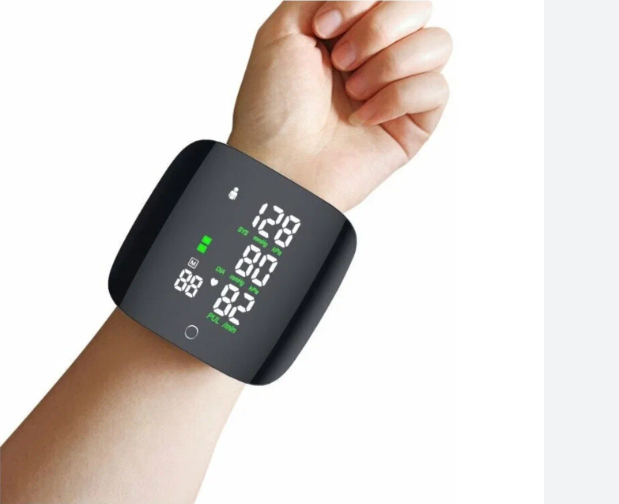 "Бережное сердце в ваших руках: Голосовой тонометр WEB306 с аккумулятором"