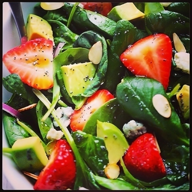 Весенний витаминный салат