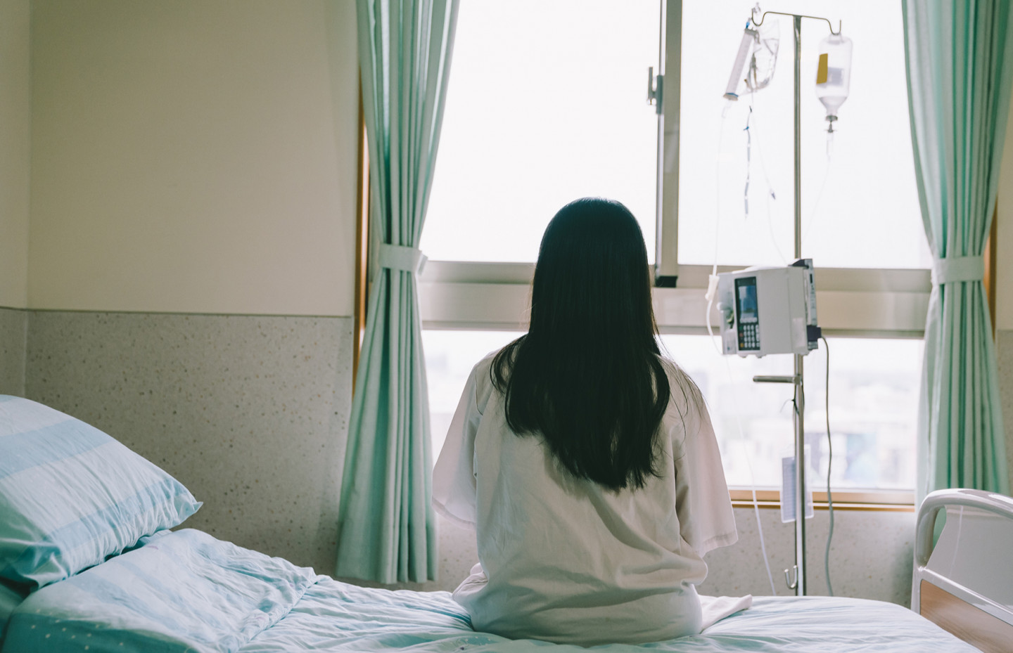 У лучшей подруги опухоль мозга, и я не знаю, что делать и чем помочь