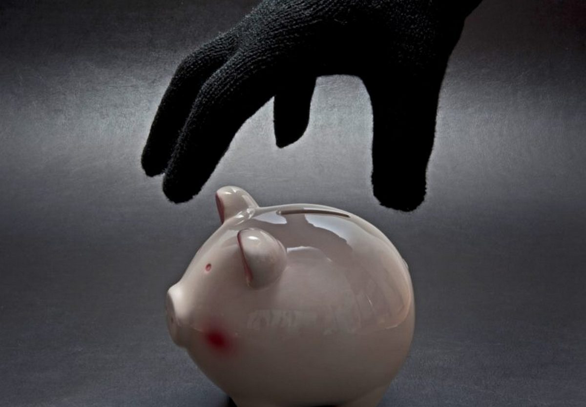 Три опасные и массовые схемы обмана в 2024 году и три памятки по защите от них