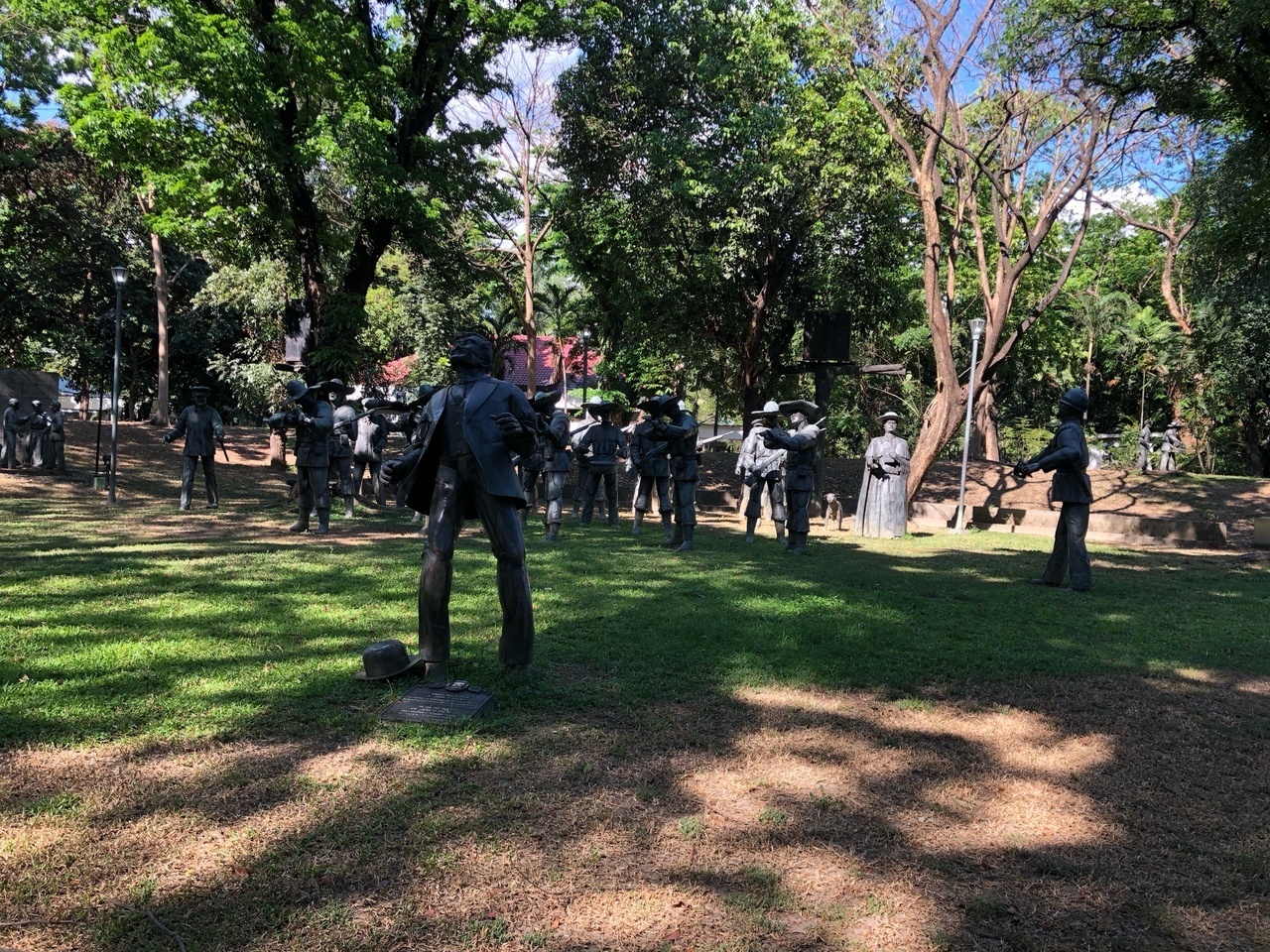 Мой младший сын с женой в Маниле. Фотосюжет о том, как там отмечают католическую Пасху