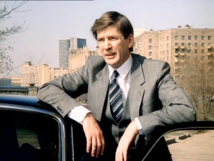 Красивая блондинка из фильма «Настя». Очень красивая, яркая и немного даже харизматичная. Очень харизматичная.