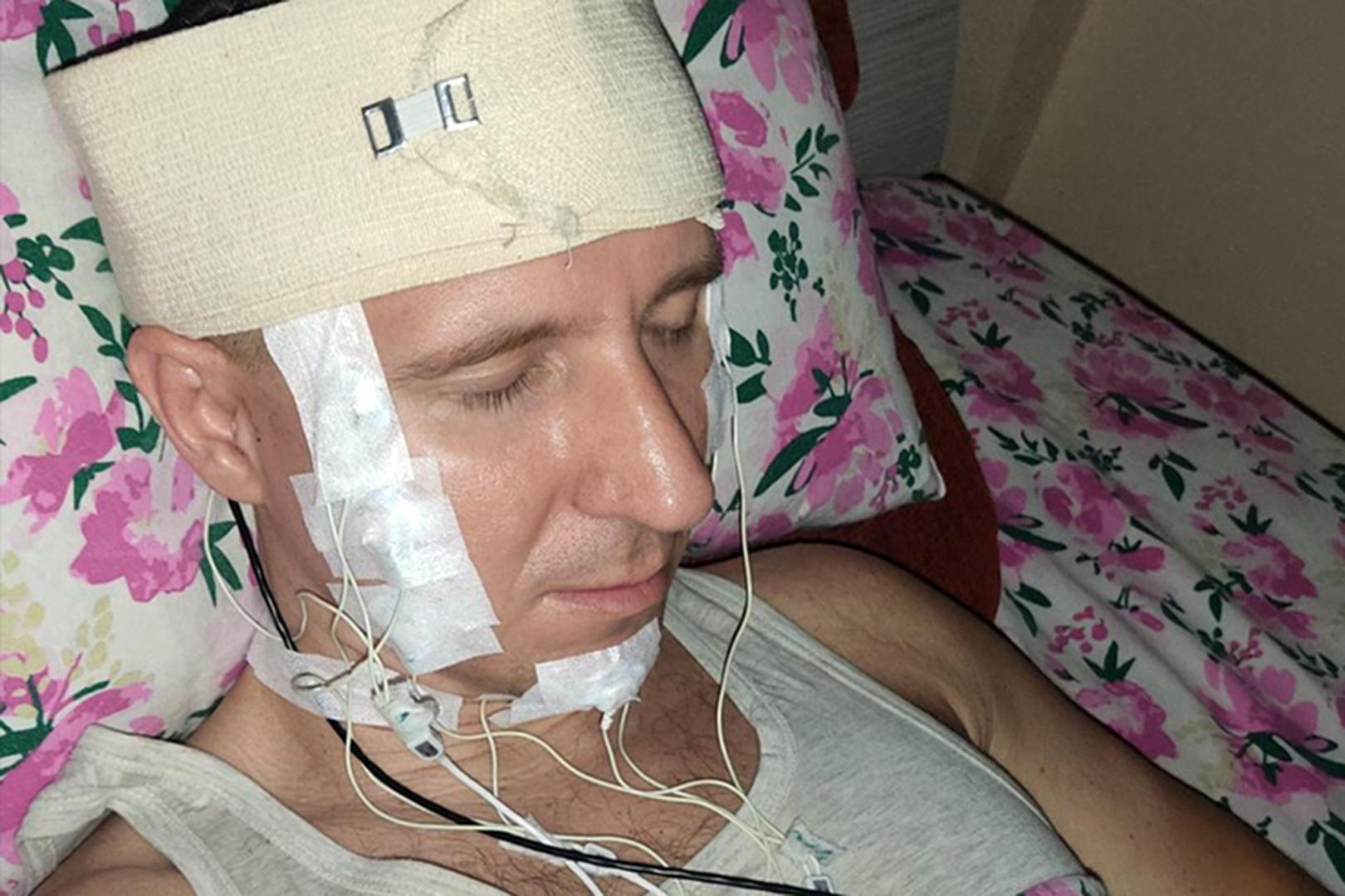 Зачем россияне вживляют себе чипы