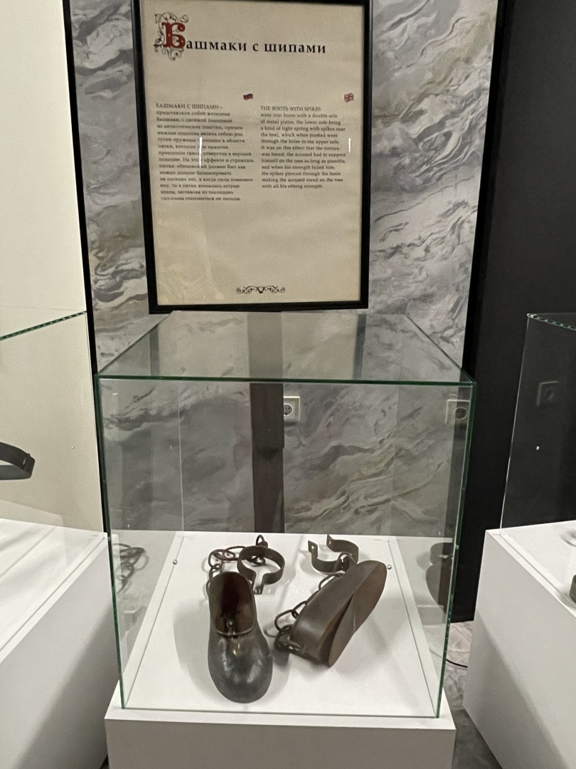 Многие желают возвращения смертной казни, а если бы ее заменили пытками?